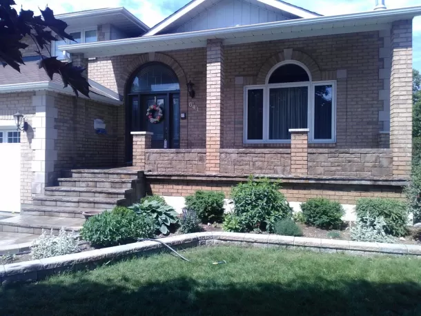 Natural-stone-landscaping-with-fireplace